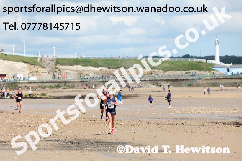 Pier to Pier Race, South Shields to Roker, Sunderland. Photo: David T. Hewitson/Sports for All Pics